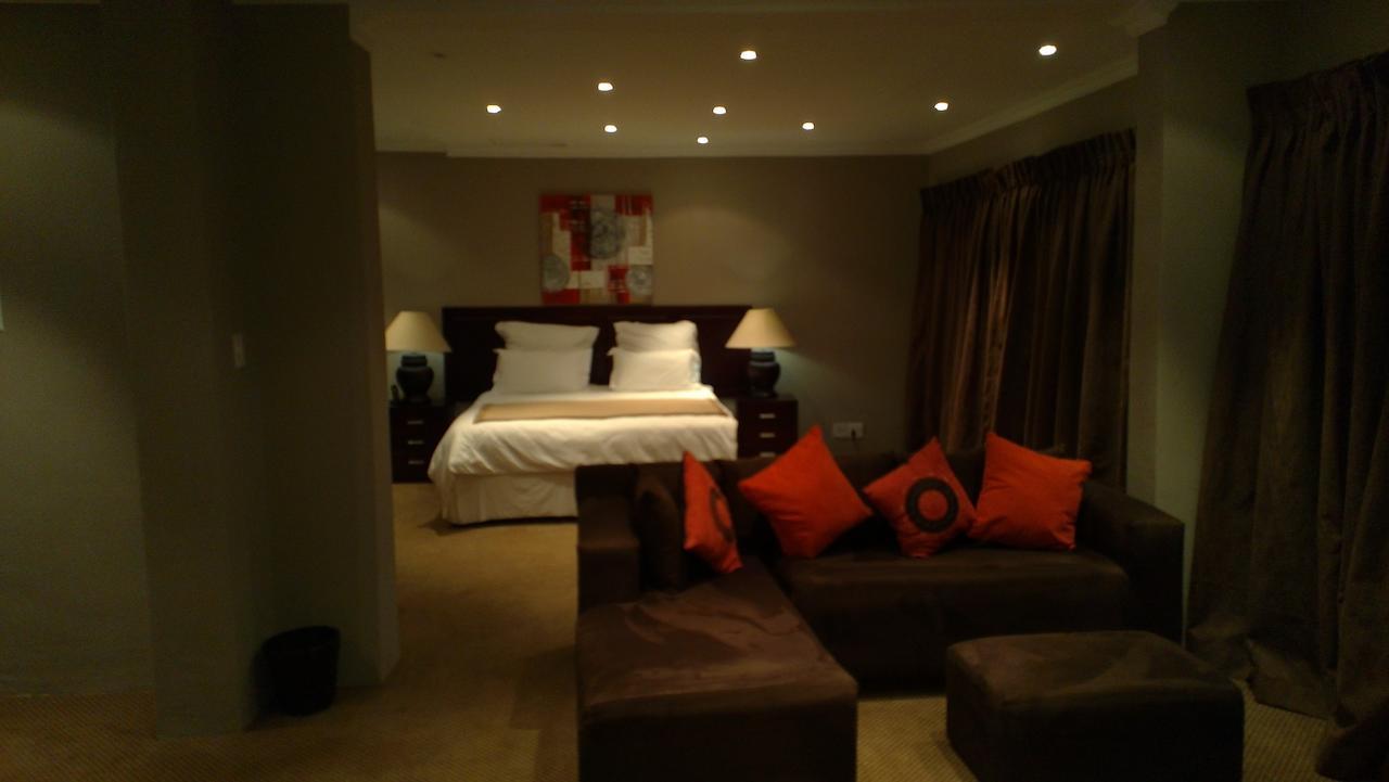 Woodridge Palms Boutique Hotel Swartruggens المظهر الخارجي الصورة